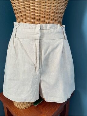 HAVE Linen Blend Shorts High Waisted Paper Bag Waistline Size Large